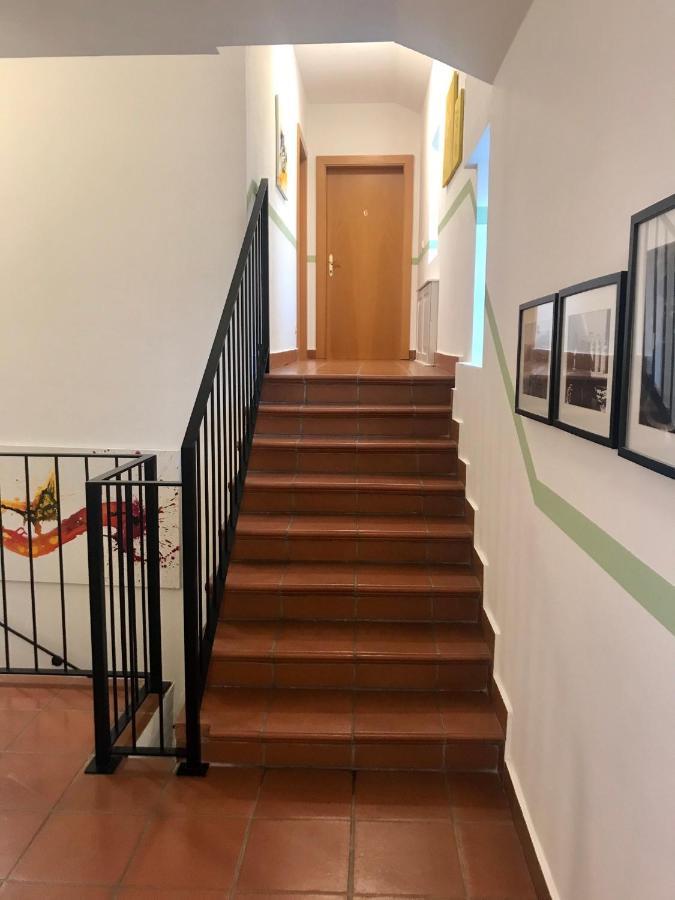 Weingut & Gastezimmer EdelmannGöttlesbrunn エクステリア 写真